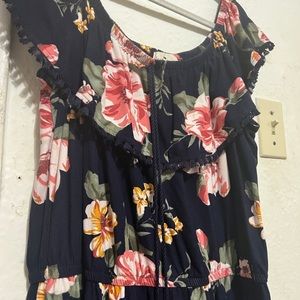 navy blue dloral and burgandy dloral for cygnet